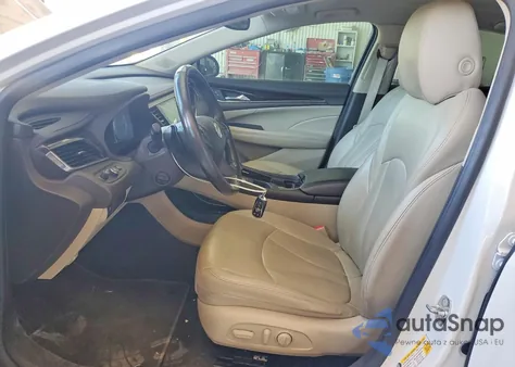 2017 Buick Lacrosse Essence z USA, uszkodzony, nr VIN 1G4ZP5SSXHU170977